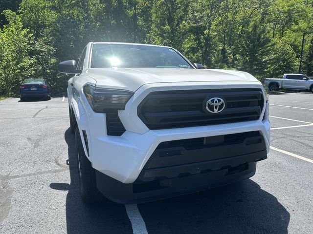 New 2026 Ice Cap Toyota  SR image 11