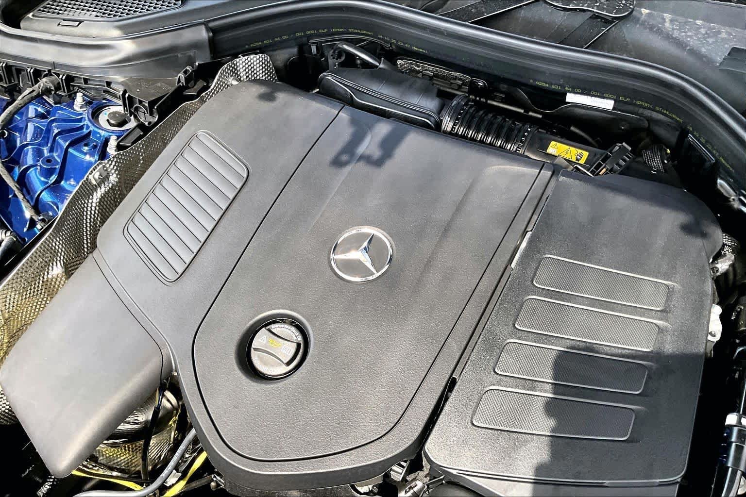 New 2026 Starling Blue Metallic Mercedes-Benz GLC 300 image 19