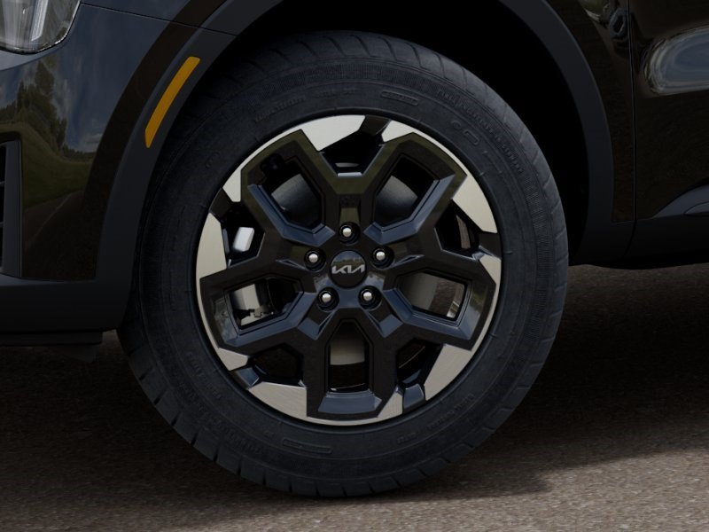 New 2026 Ebony Black Kia S image 9