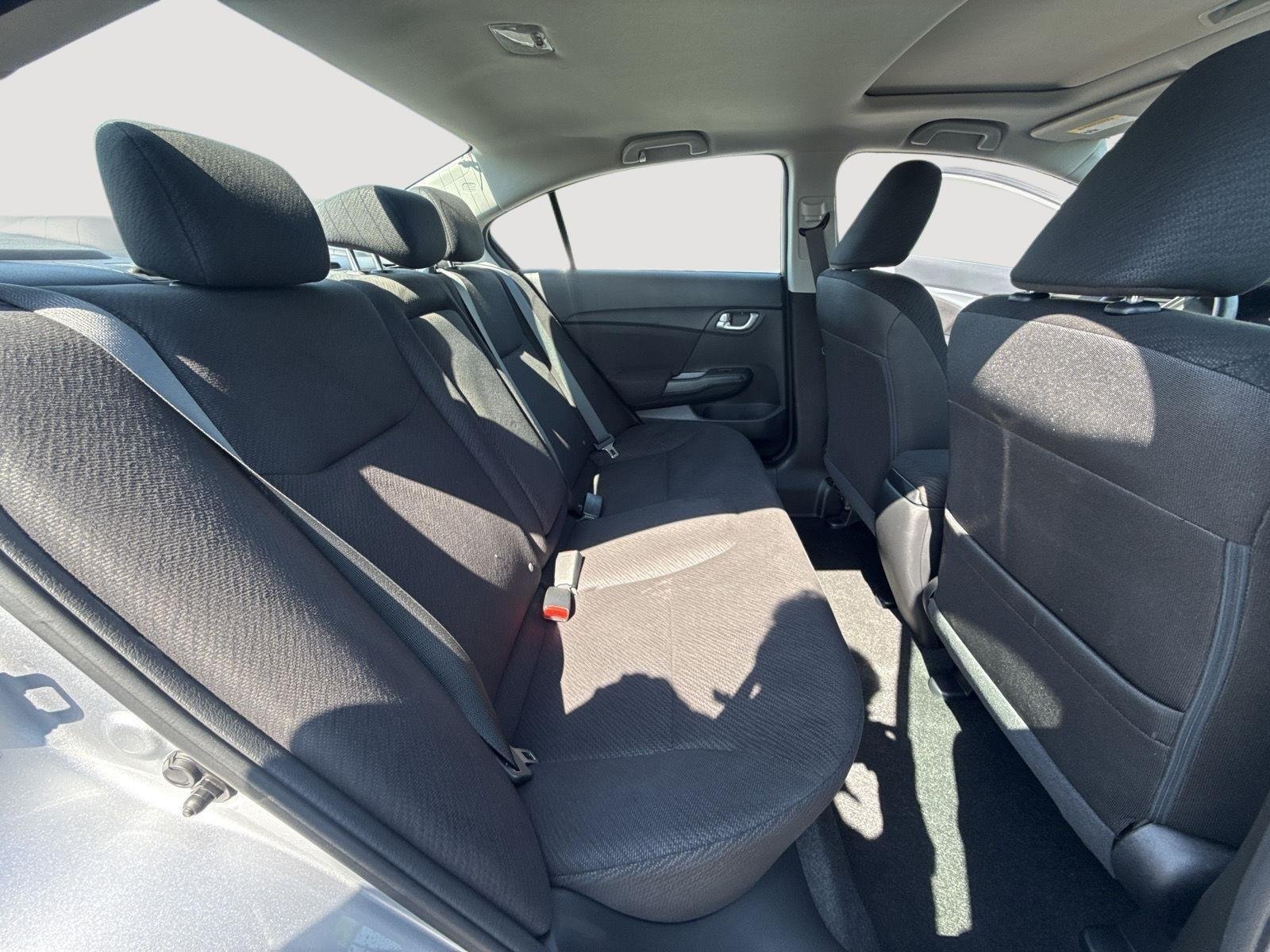 Used 2013 Alabaster Silver Metallic Honda EX image 22