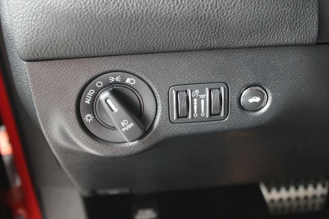 Used 2022 Orange Dodge R/T Scat Pack image 10