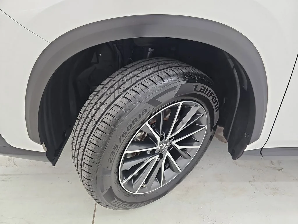 Used 2022 White Lexus 250 Base image 40