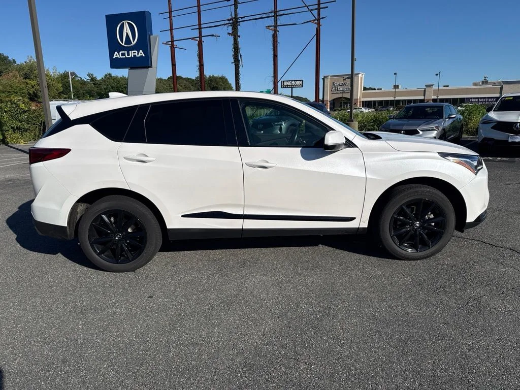Used 2025 White Acura Base image 1