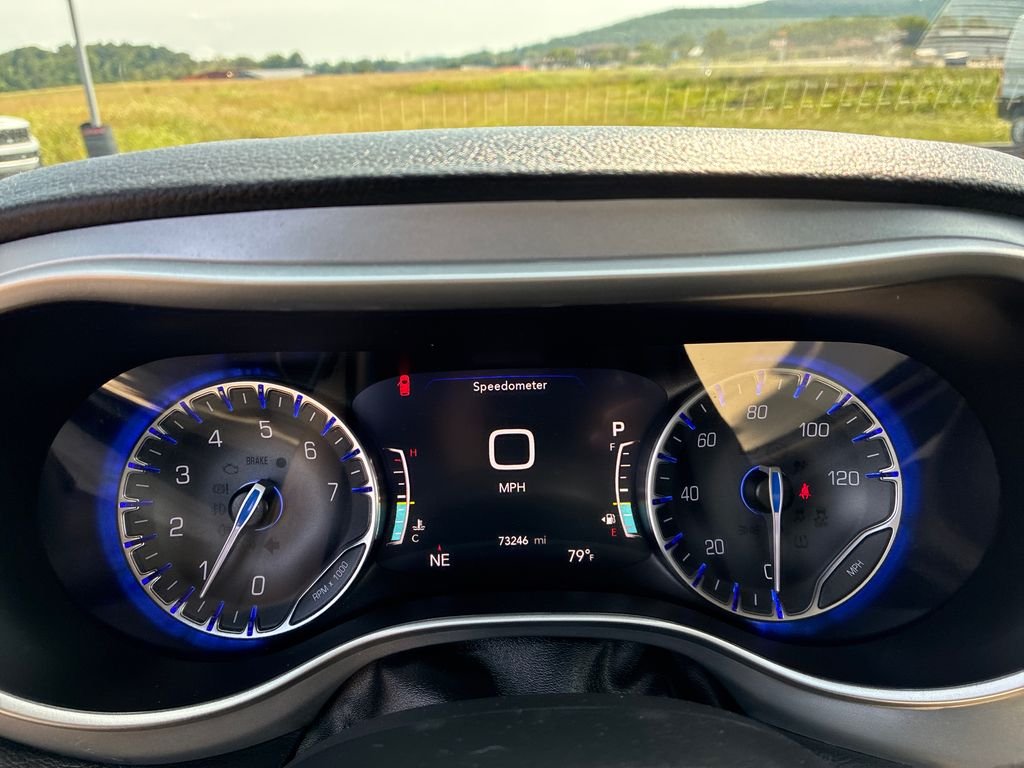 Used 2022 Gray Chrysler Touring image 7