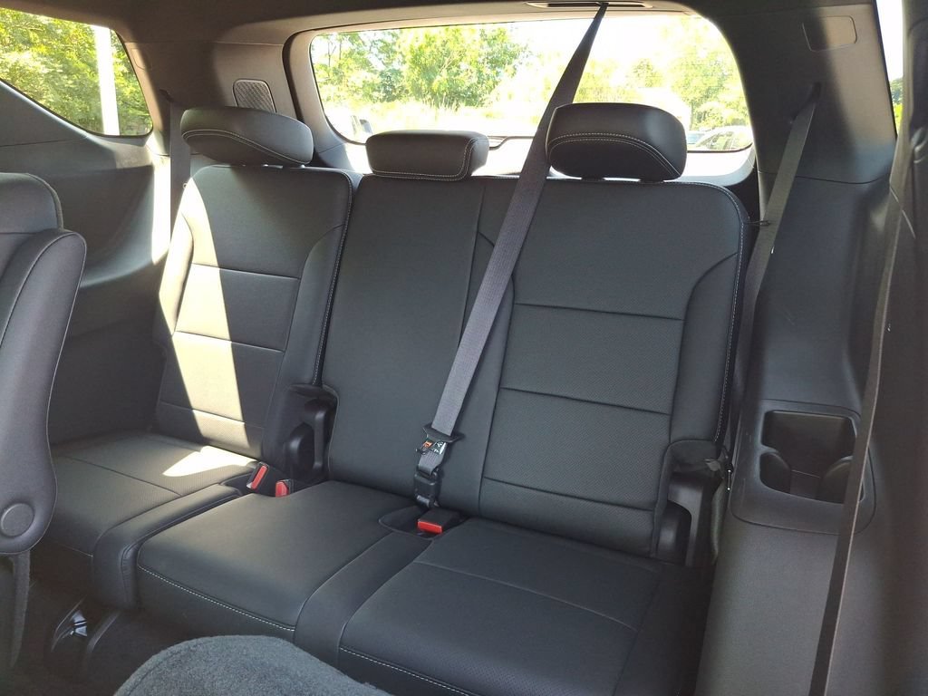 2026 Chevrolet Traverse LT - Photo 25