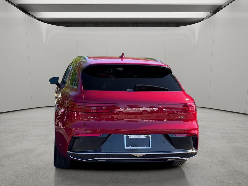 2026 GENESIS GV70 Standard - Photo 6