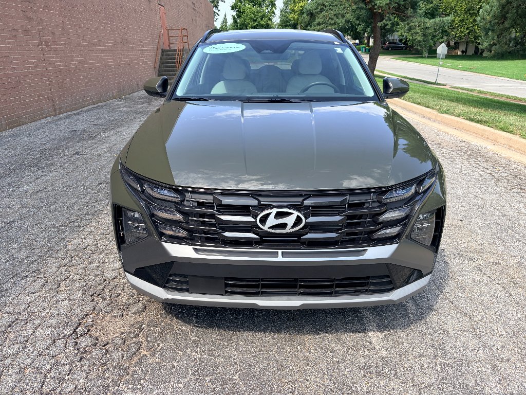 Certified Used 2025 Rockwood Green Hyundai SEL image 8