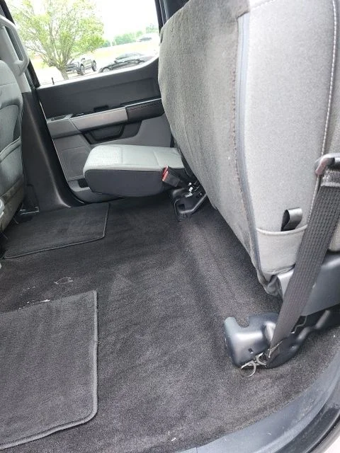 Used 2023 Silver Metallic Ford XLT image 45