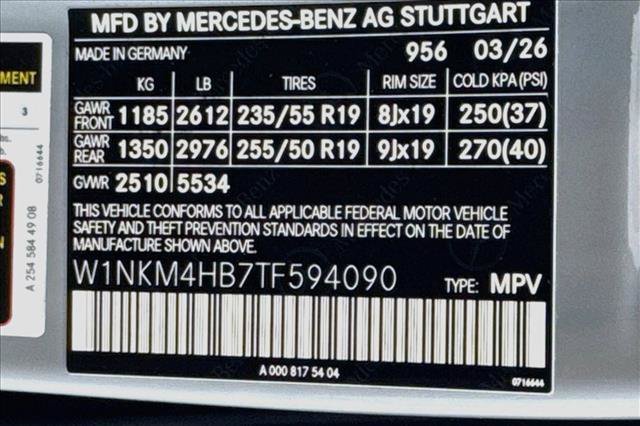 New 2026 MANUFAKTUR Alpine Grey Mercedes-Benz GLC 300 image 58