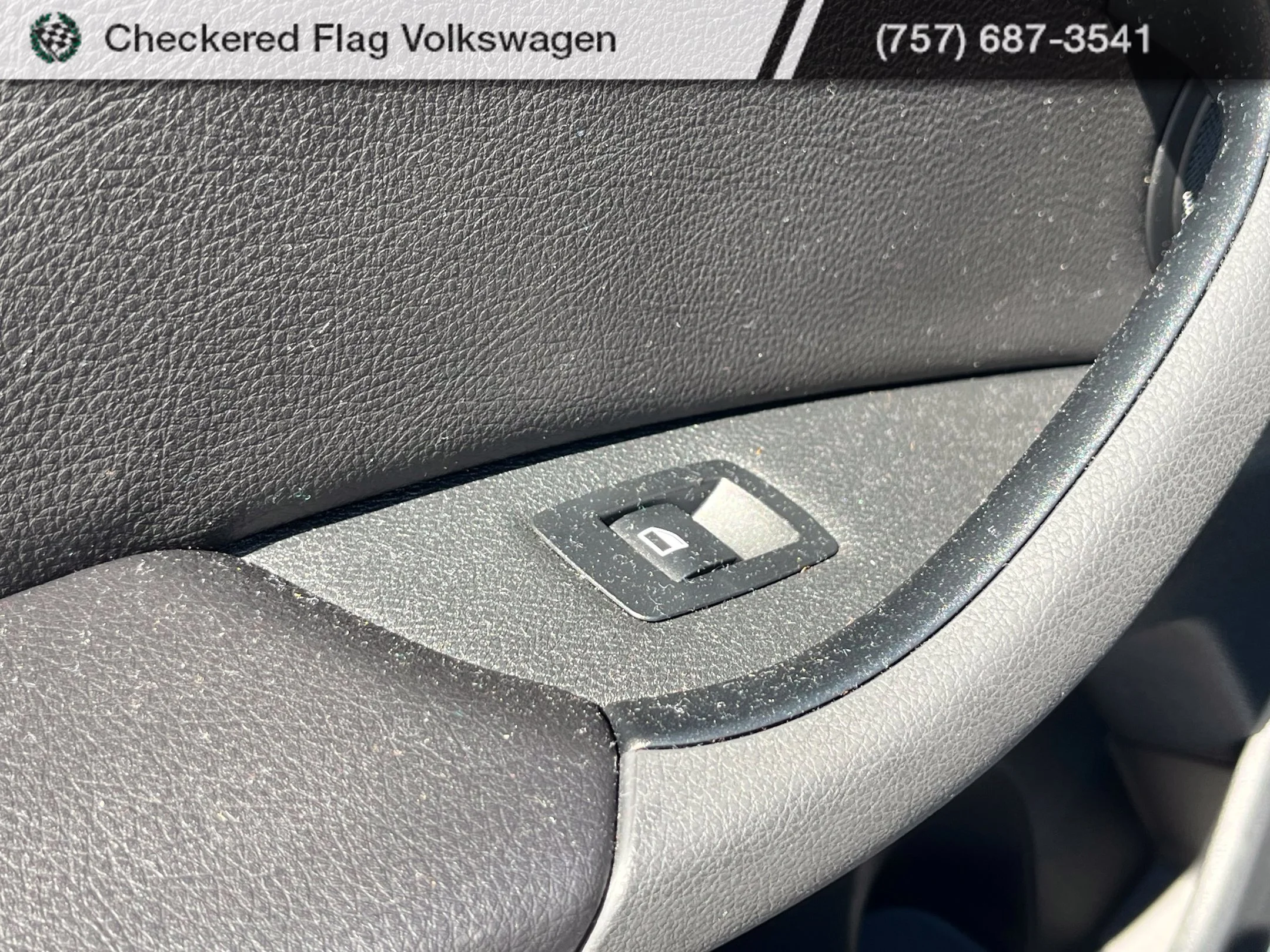 Used 2020 Alpine White BMW xDrive28i image 27