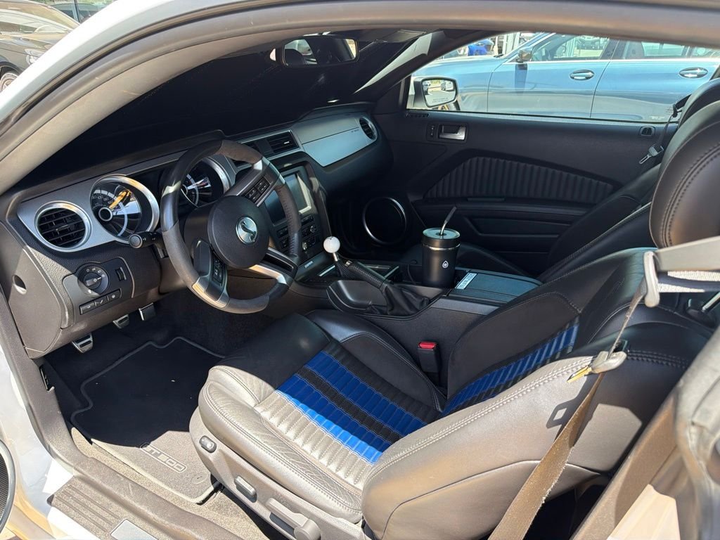 Used 2013 Performance White Ford Shelby GT500 image 7