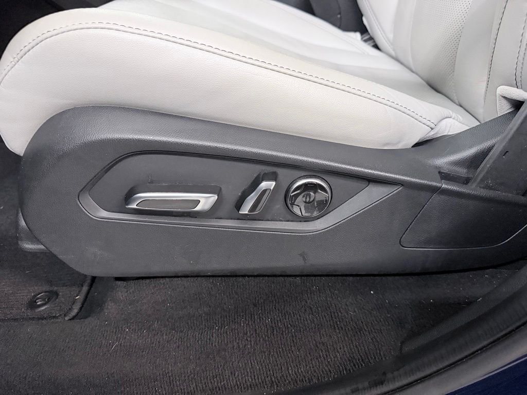 Used 2022  Acura Technology image 10