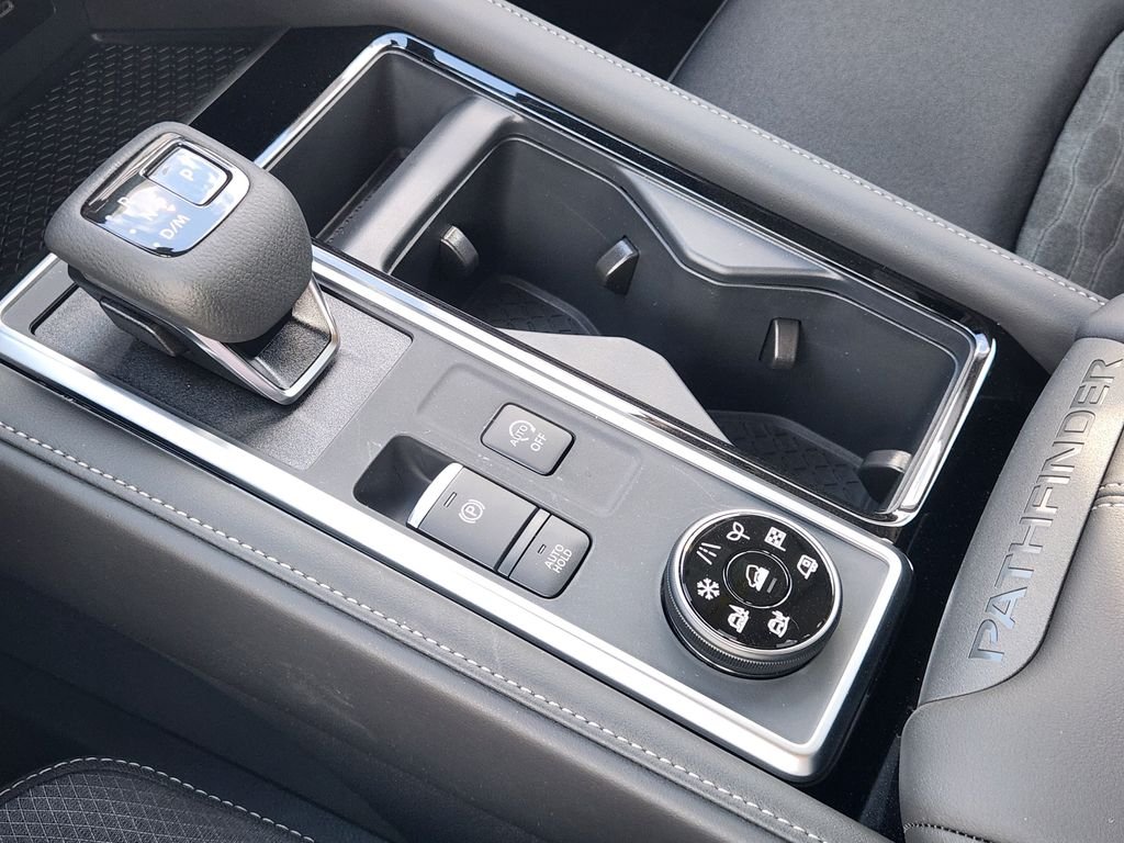 2026 Nissan Pathfinder SV - Photo 20