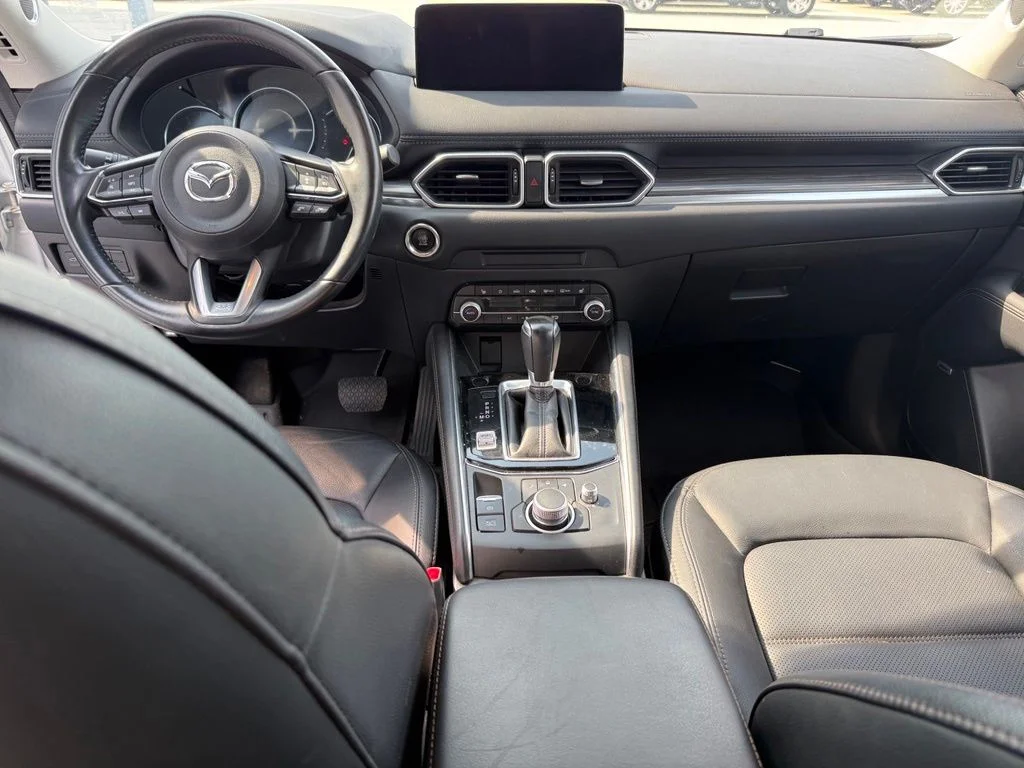 Used 2021 White Mazda Grand Touring image 6