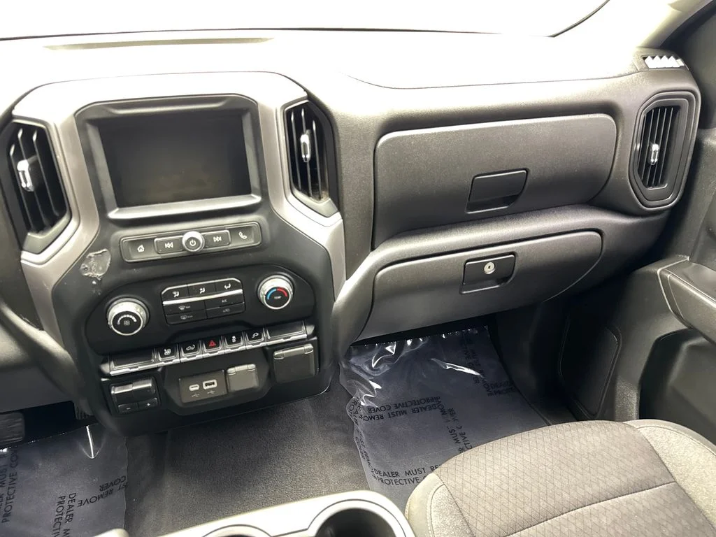 Used 2022 Silver Chevrolet Custom image 53