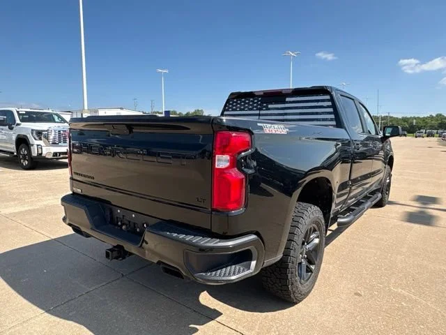 2021 Chevrolet Silverado 1500 LT Trail Boss - Photo 3