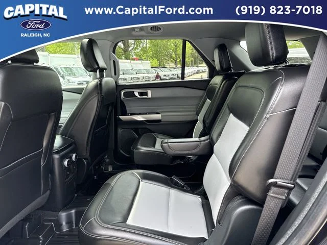 Used 2023 Black Ford XLT image 18