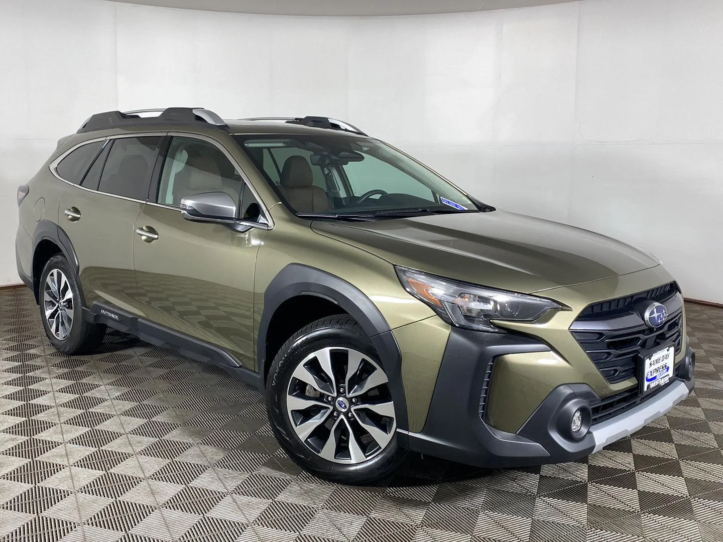 Used 2024 Autumn Green Metallic Subaru Touring image 1