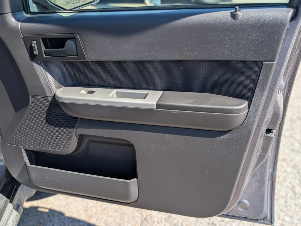 Used 2012 Gray Ford XLT image 30