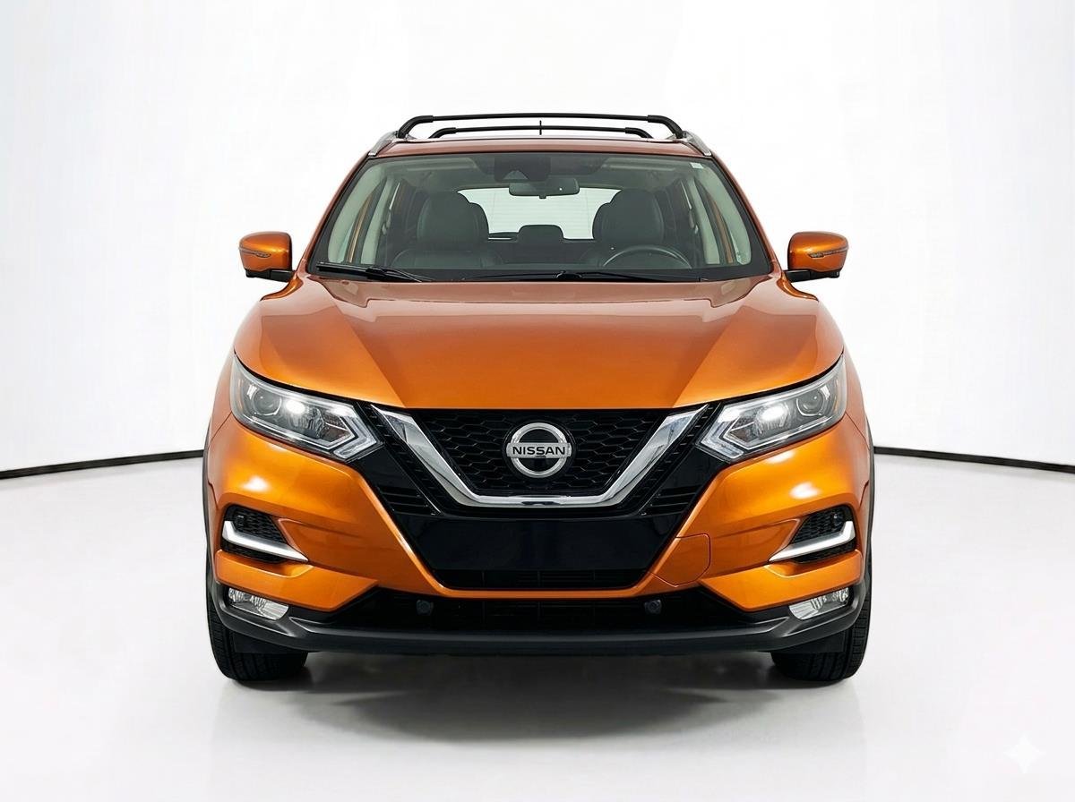 Used 2021 Monarch Orange Metallic Nissan SL image 2