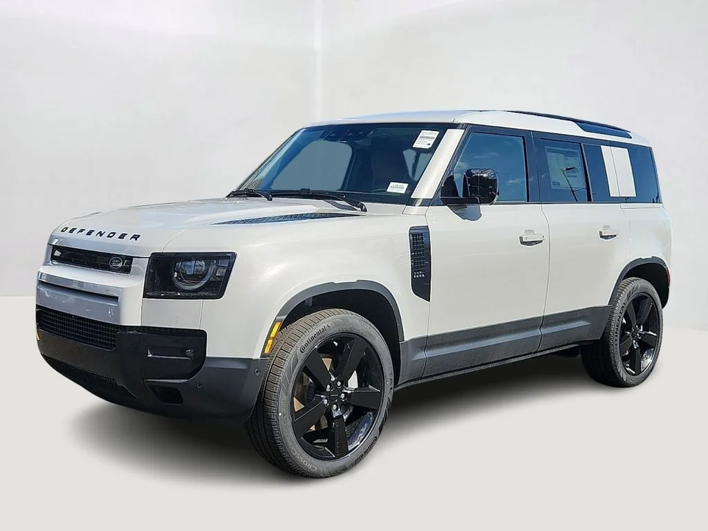2026 Land Rover Defender 110 S P300's photo