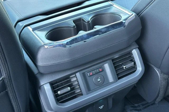 2025 Ford F-150 Lightning Lariat - Photo 14