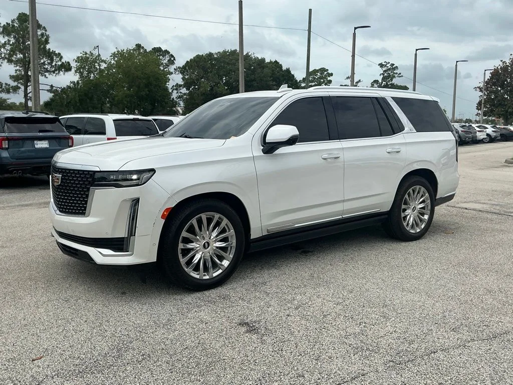 Used 2023 White Cadillac Premium Luxury image 2