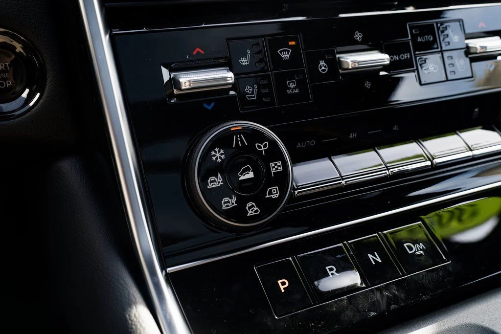 New 2026 Aspen White TriCoat Nissan Platinum image 17