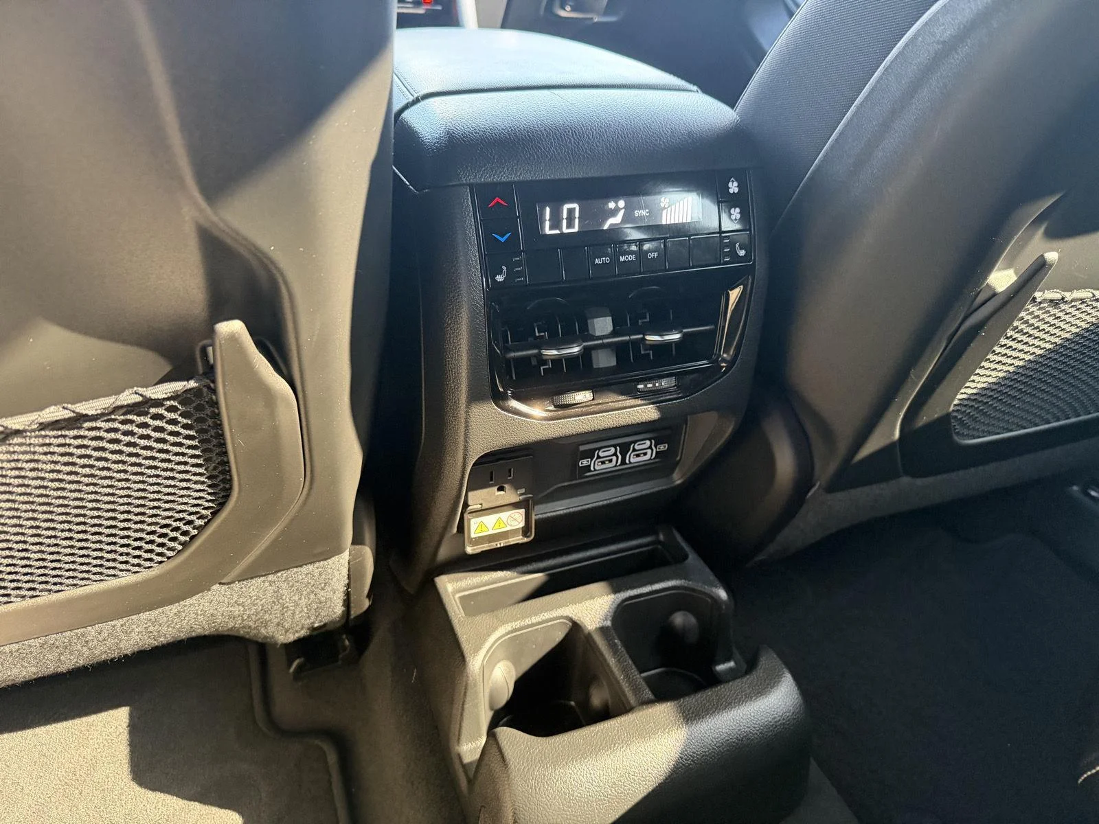 Used 2025 Baltic Gray Metallic Clearcoat Jeep Limited image 9