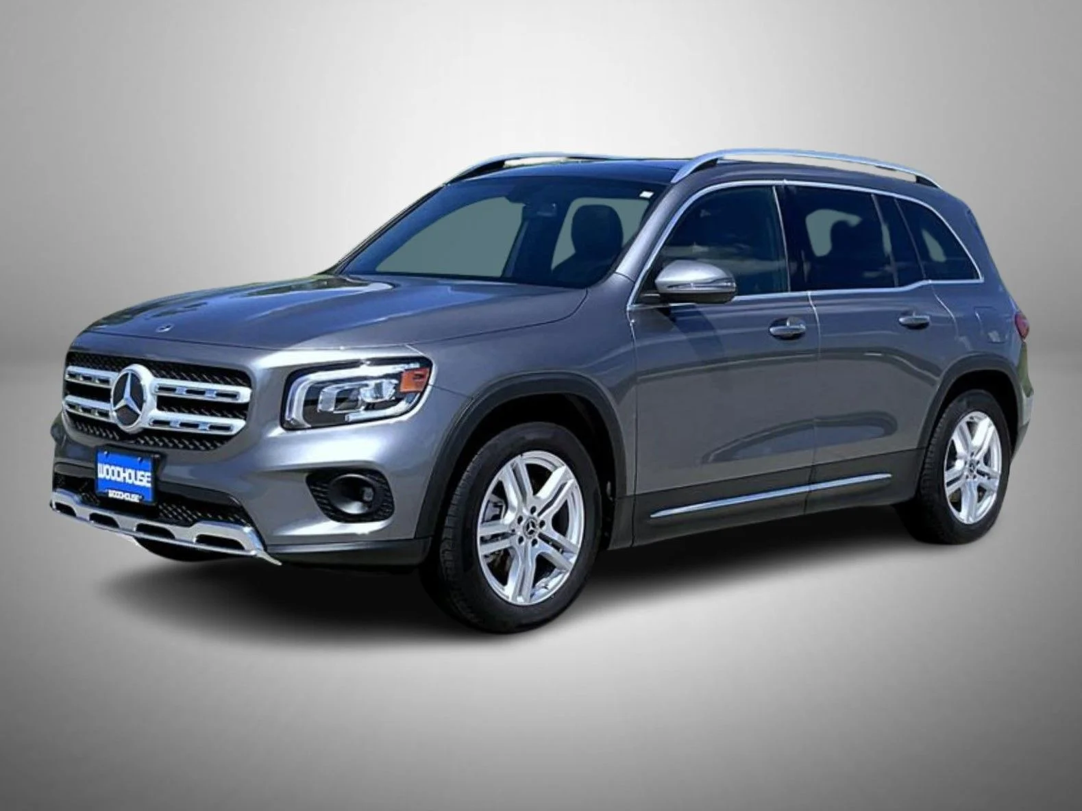 Used 2021 Gray Mercedes-Benz GLB 250 image 1