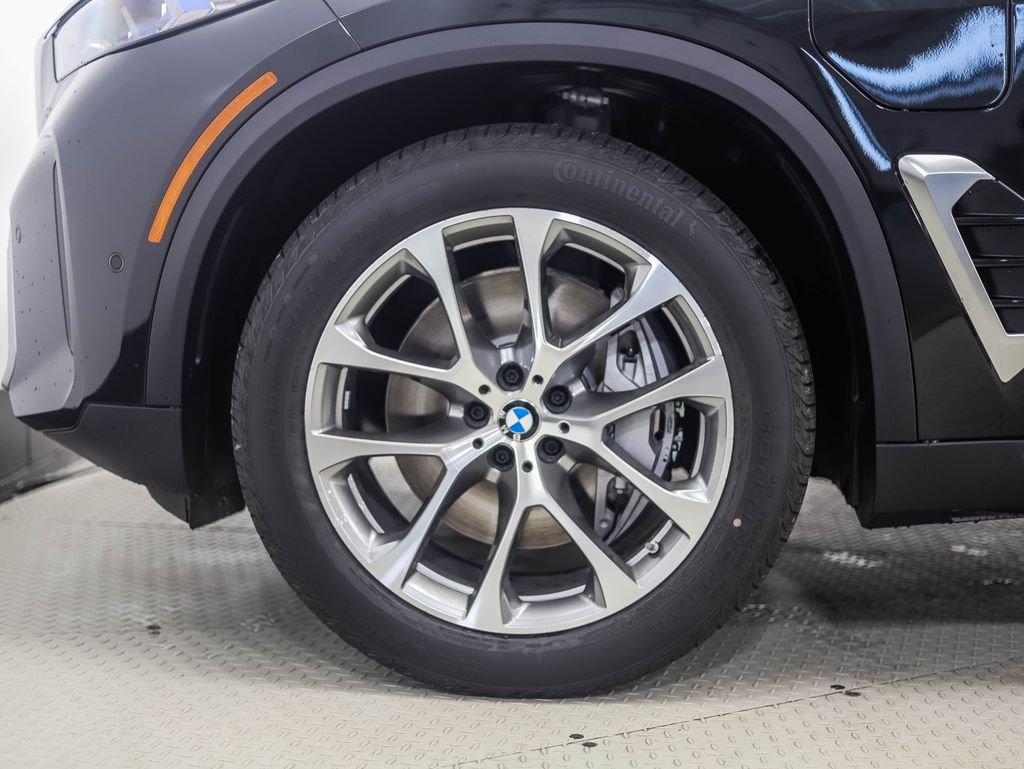 Used 2026 BMW X5 50e with VIN 5UX43EU04T9122262 for sale in Minneapolis, Minnesota