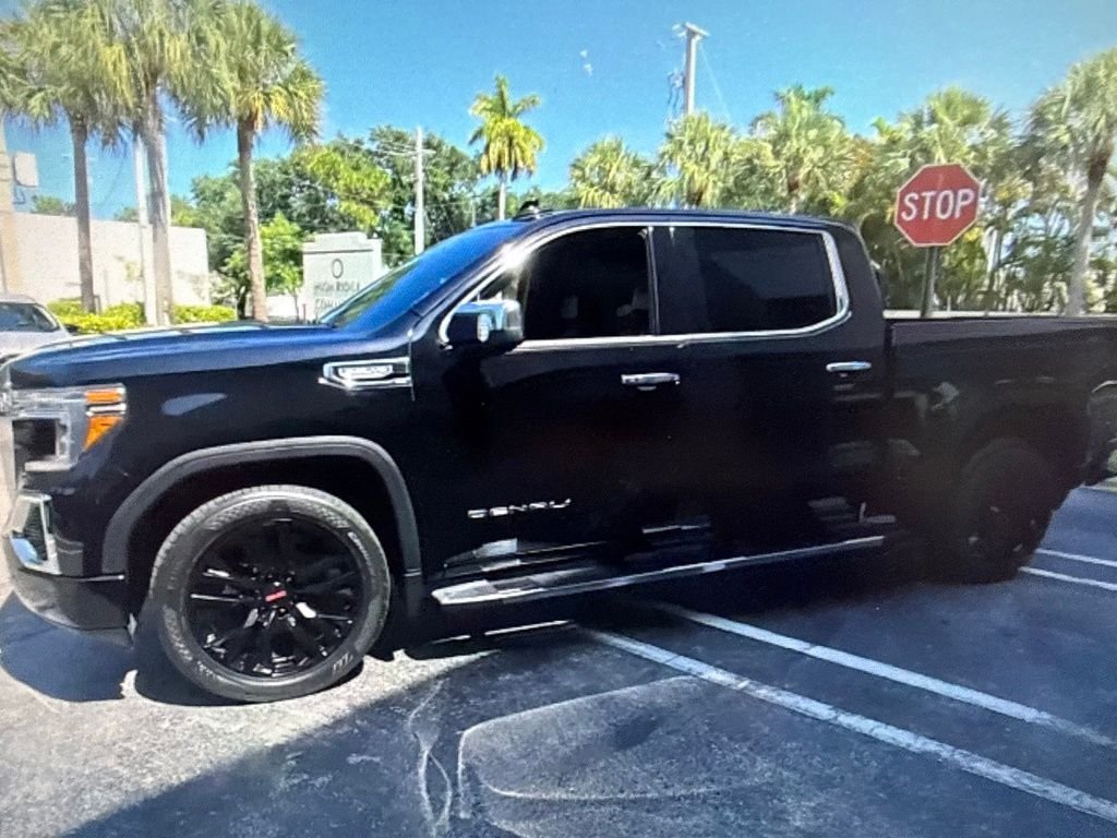 Used 2019 Black GMC Denali image 1