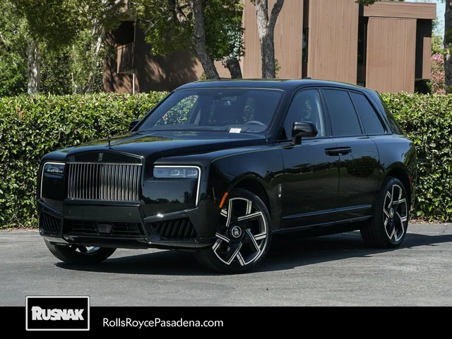 2027 Rolls-Royce Cullinan Black Badge