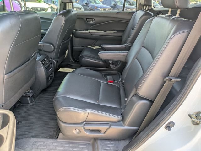 Used 2021 White Honda Touring image 24