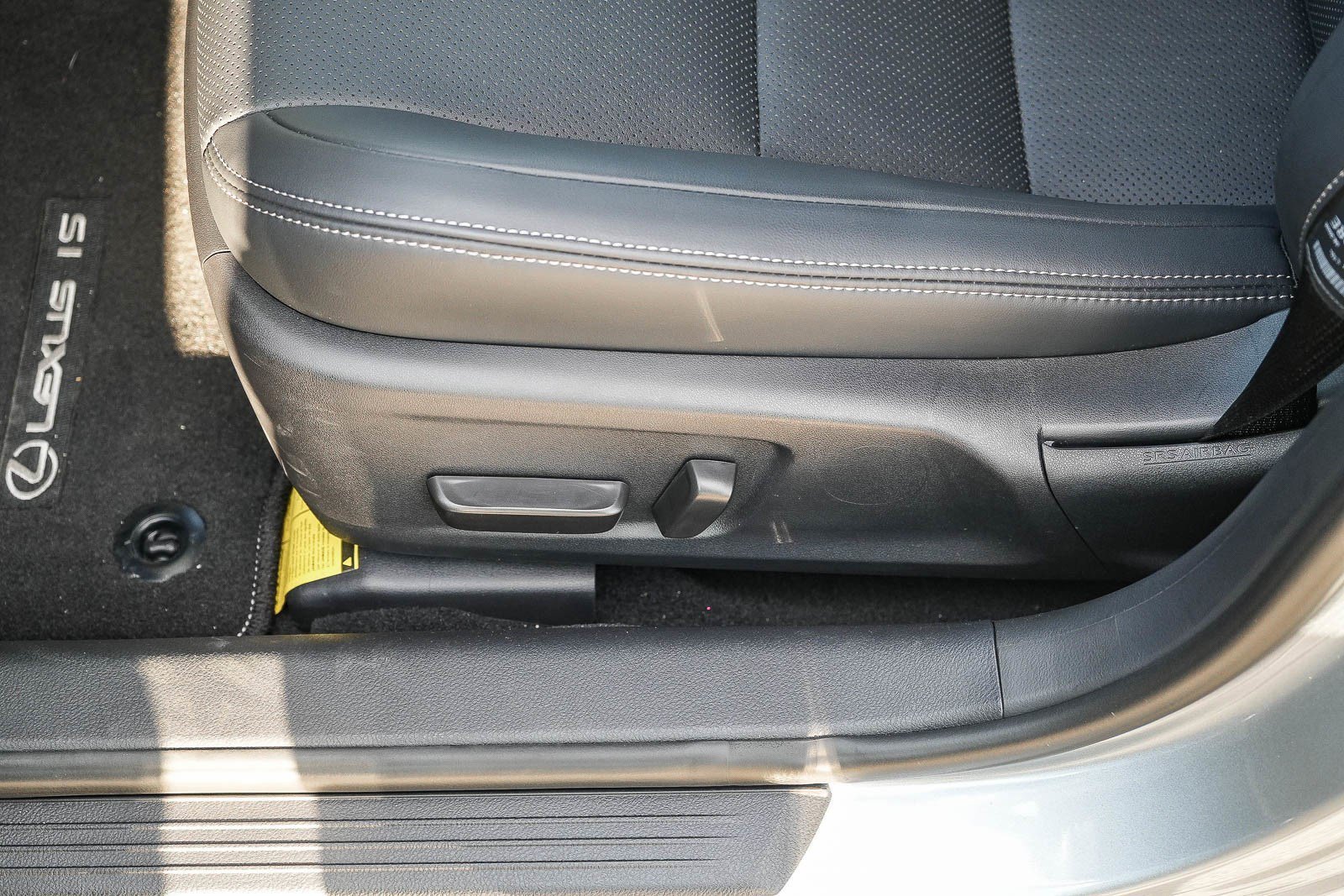 Certified Used 2026 Iridium Lexus 350 F SPORT Design image 21