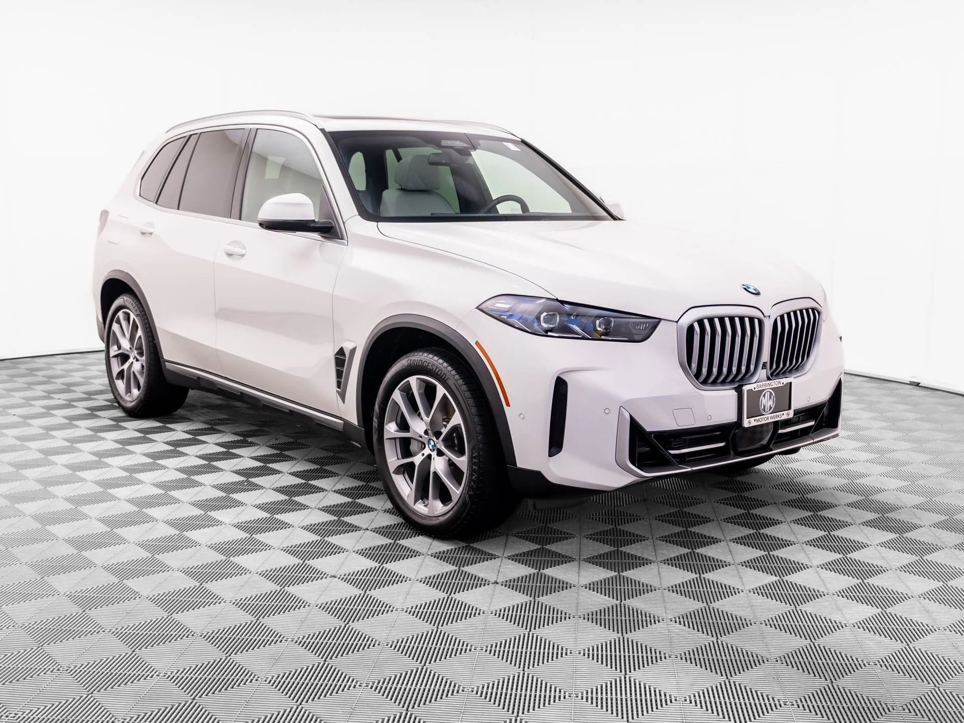 Certified Used 2026 White BMW xDrive40i image 8