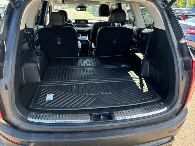 Used 2022 Ebony Black Kia SX image 17