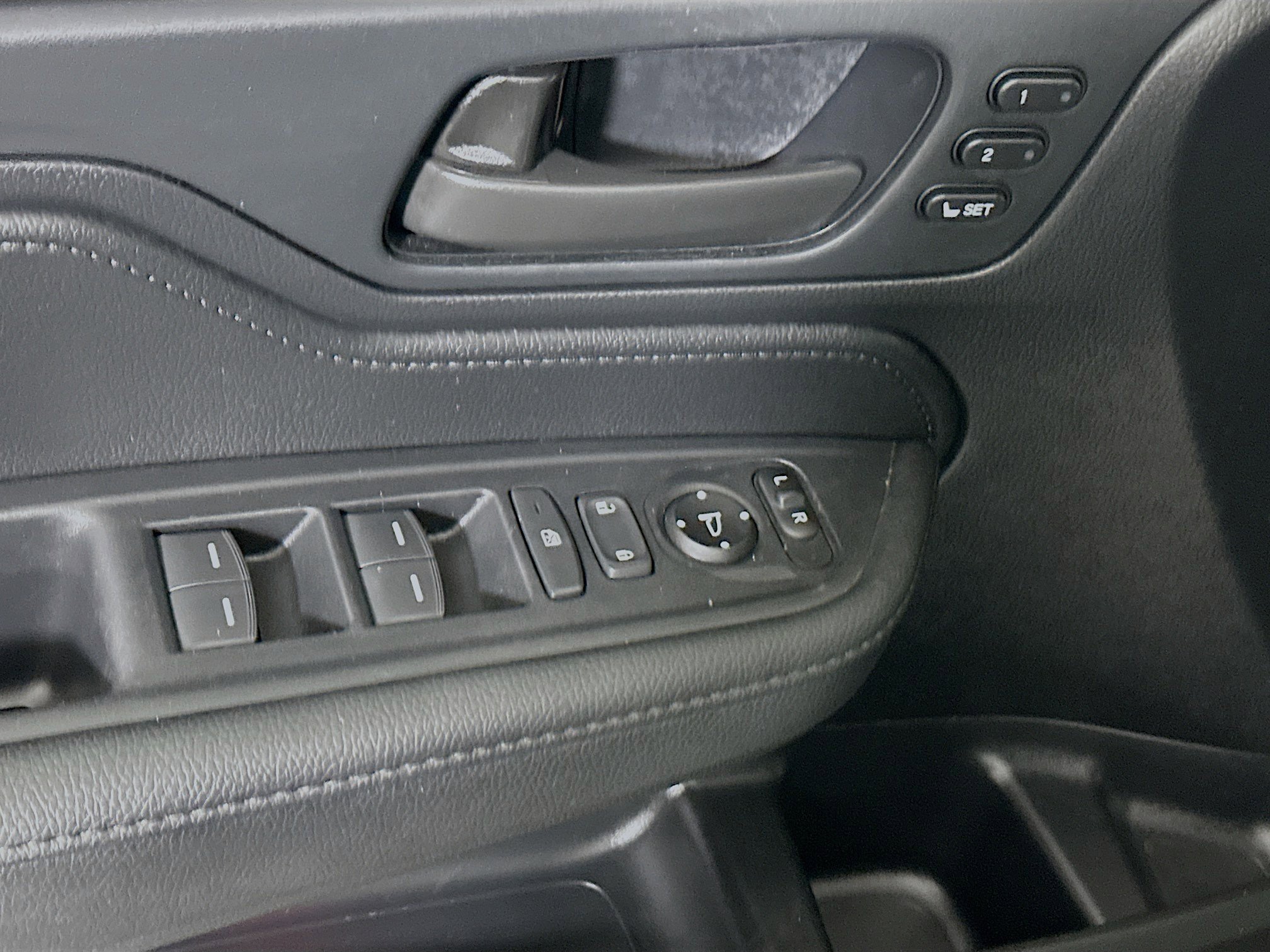 Used 2025 Black Honda Sport-L image 14