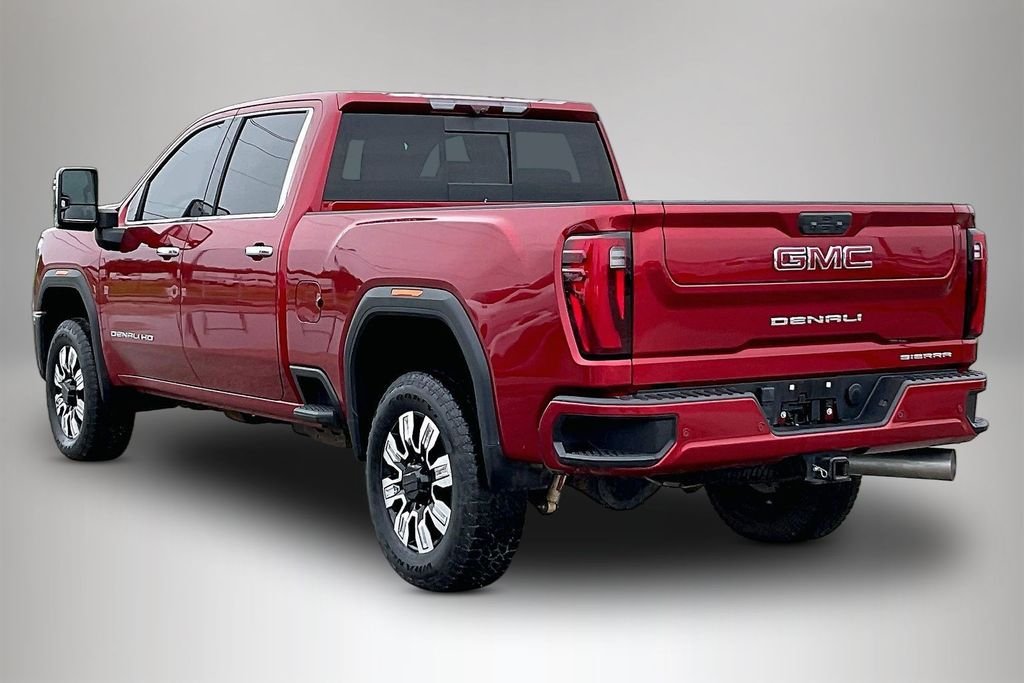 Used 2024 Red GMC Denali image 4
