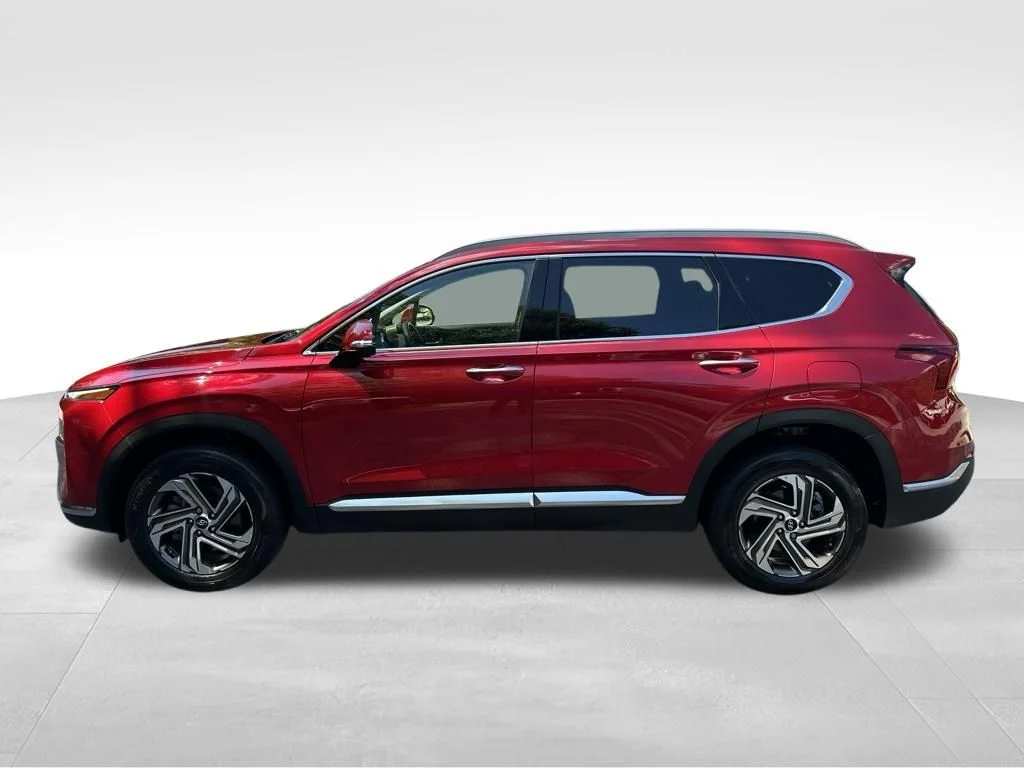 Used 2023 Red Hyundai SEL image 2