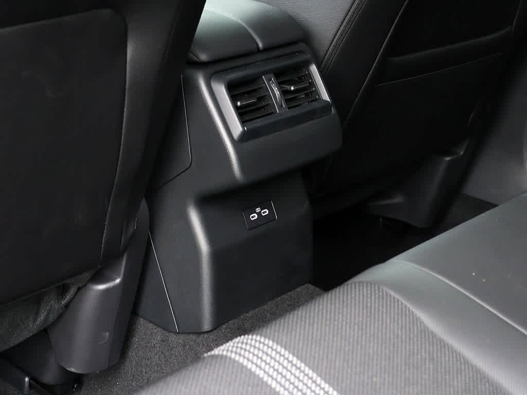 2025 Mazda CX-50 Preferred - Photo 12