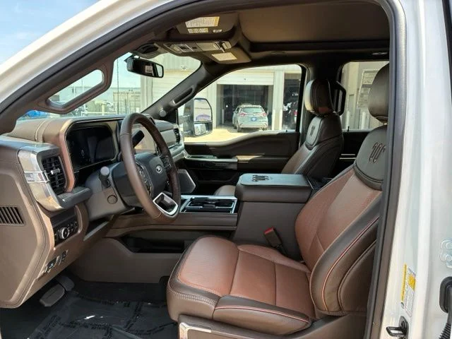 New 2026 Star White Metallic Tri-Coat Ford King Ranch image 7