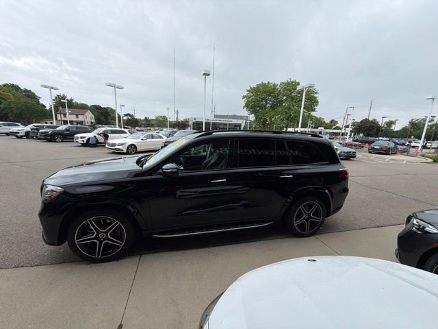 Certified Used 2026 Black Mercedes-Benz GLS 450 image 5