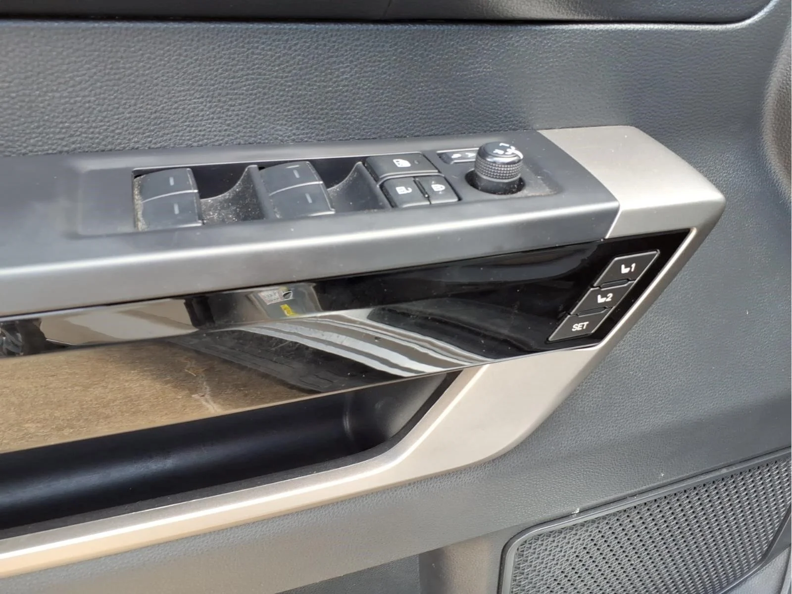 2024 Toyota Sequoia Limited - Photo 20