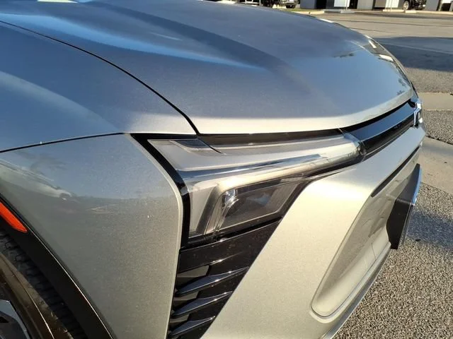 Used 2024 Sterling Gray Metallic Chevrolet LT image 10