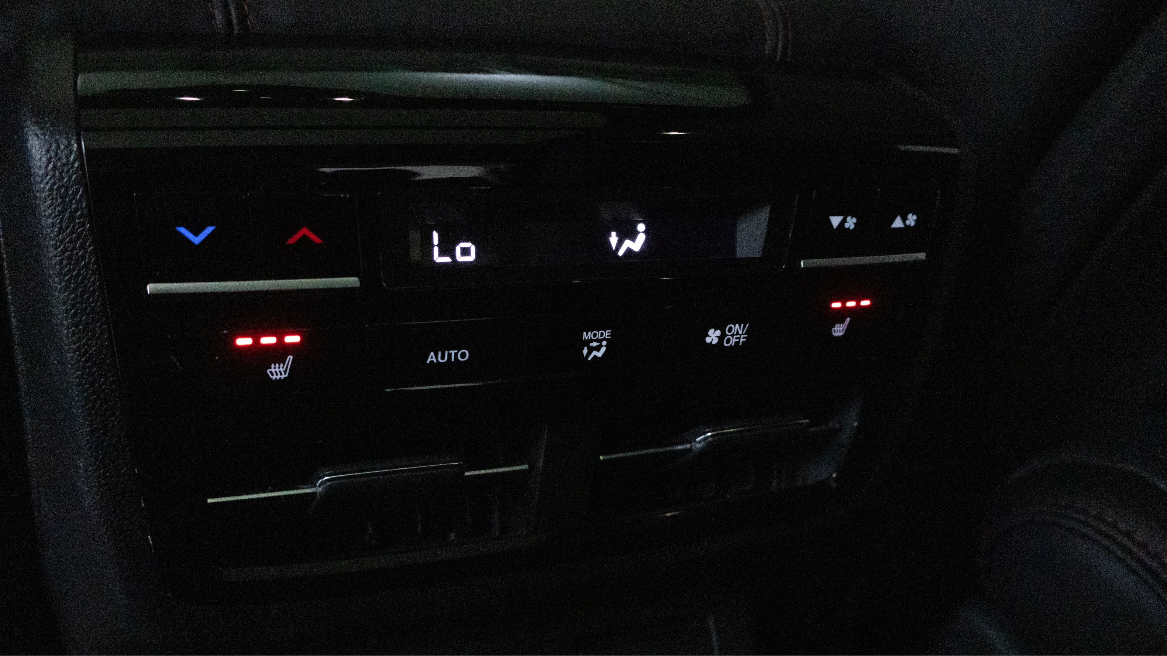 Used 2026 White Acura w/A-Spec Advance Package image 27