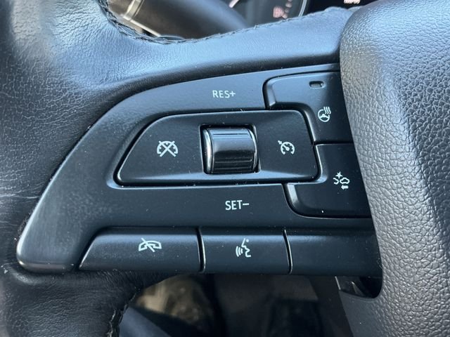 Used 2019 White Cadillac Premium Luxury image 18