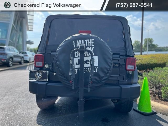 Used 2014 Black Clearcoat Jeep Rubicon image 9