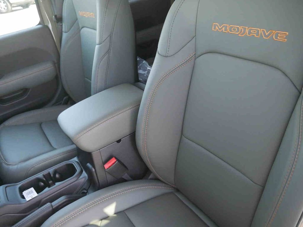 New 2026 41 Exterior Paint Jeep Mojave image 28