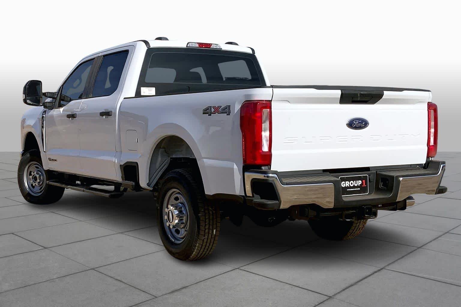 New 2026 Oxford White Ford F-350® XL image 12